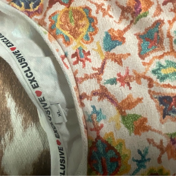 Colorful Patterned Women's Top - Picture 4 of 4